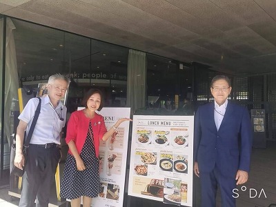 旧友二人とランチ1