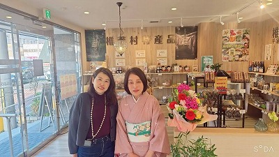 アンテナショップオープン2日目1