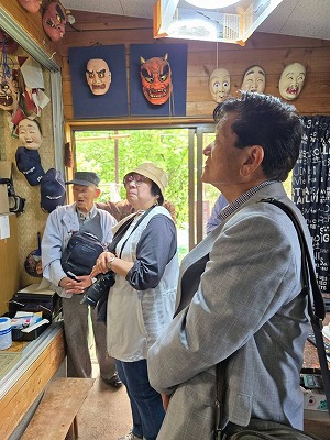 椎葉村のお面工房2